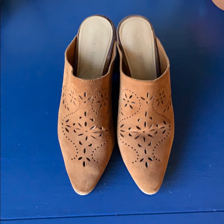 Brown Mules